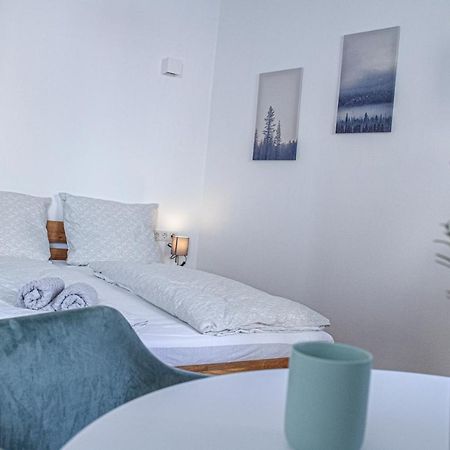 Apartment Kabinett Zell ภายนอก รูปภาพ