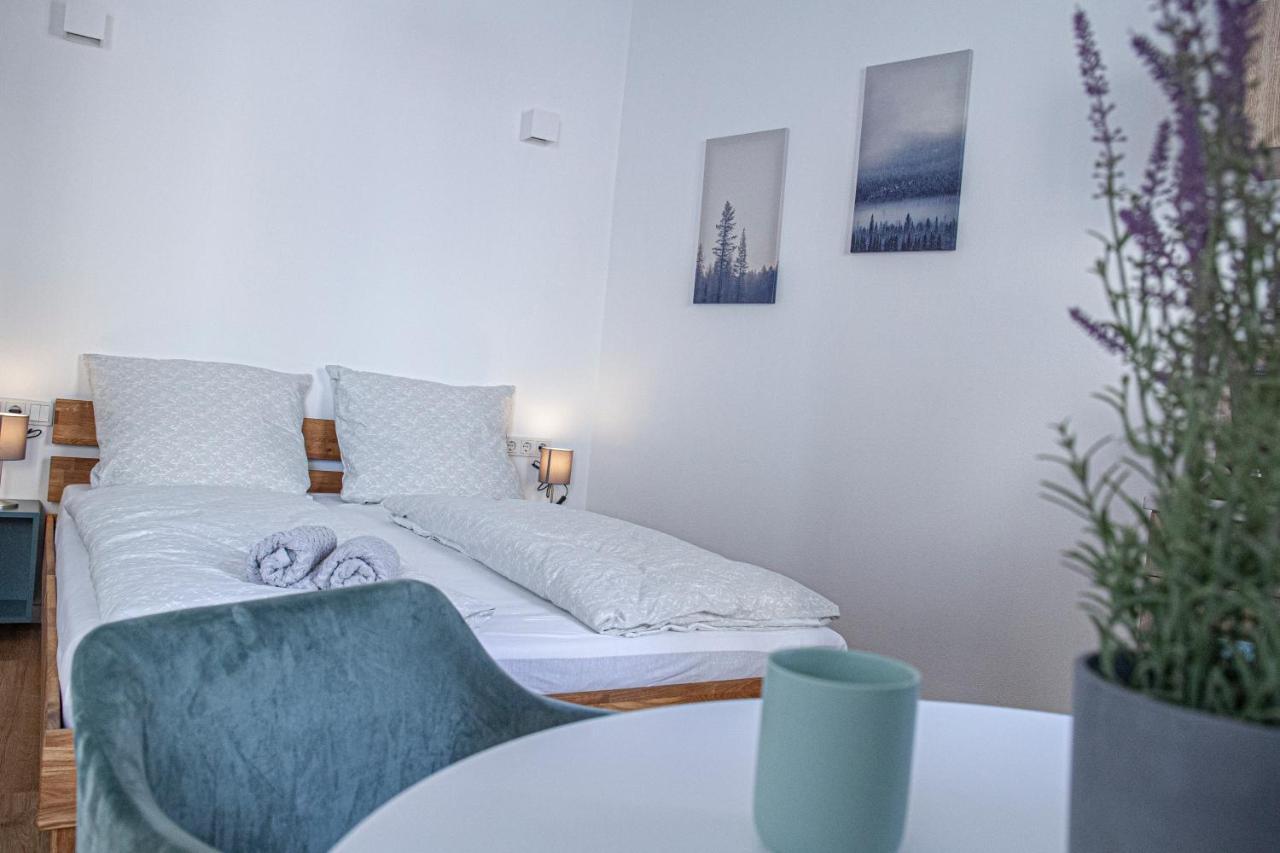 Apartment Kabinett Zell ภายนอก รูปภาพ